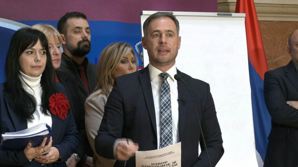 Koalicija Narodna Srbija povlači izbornu listu i podržava Studentsku listu